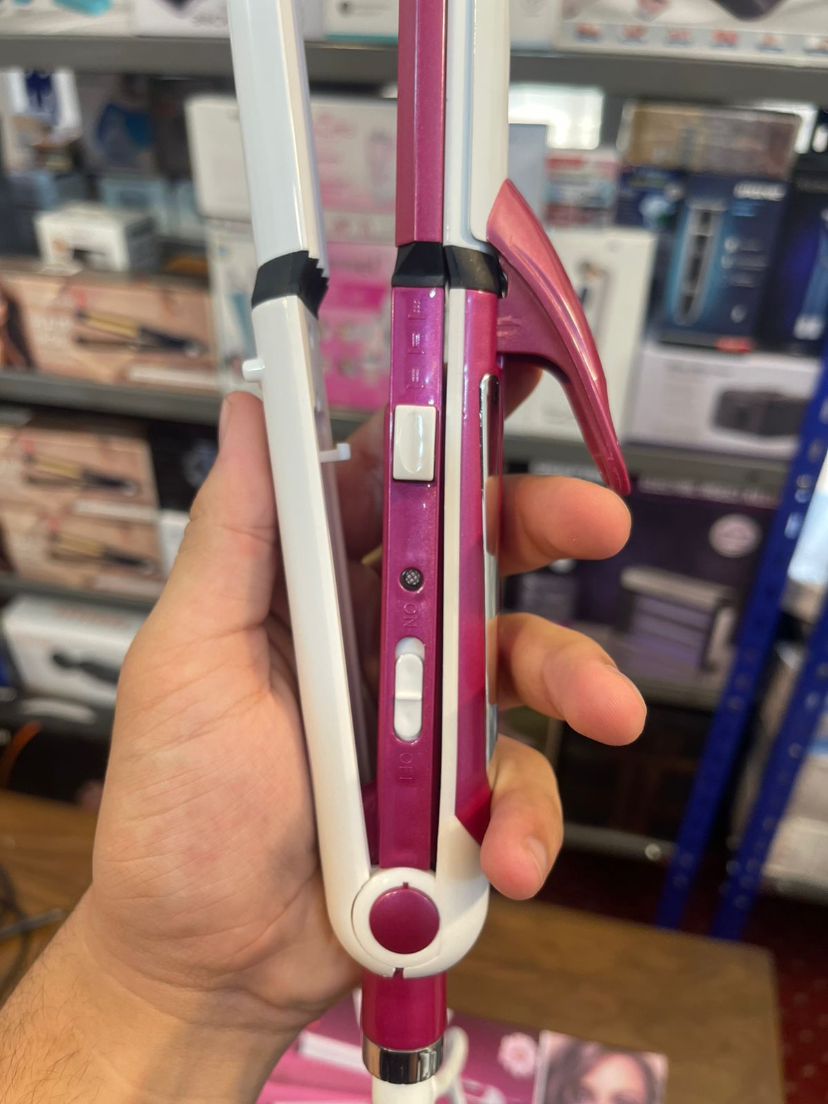 Remington Professional 3-in-1 Hair Tool: Instant Curls & Silky Straight Hair in Minutes